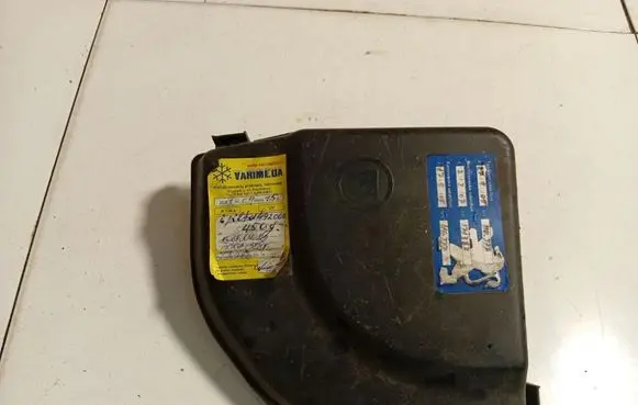 Peugeot 307 Fuse box cover 9634368380
