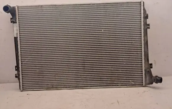 Volkswagen Caddy Coolant radiator 8MK376765124 CR1395000S 70823755
