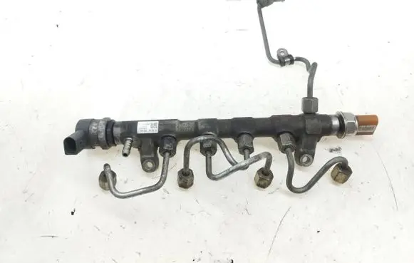 Volkswagen PASSAT CC Fuel main line pipe 03L089N 0287863 057130764AB