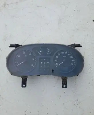 Opel Vivaro Speedometer (instrument cluster) P820025450A 216715729