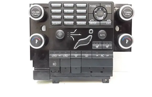 Volvo V70 Climate control unit 30782903