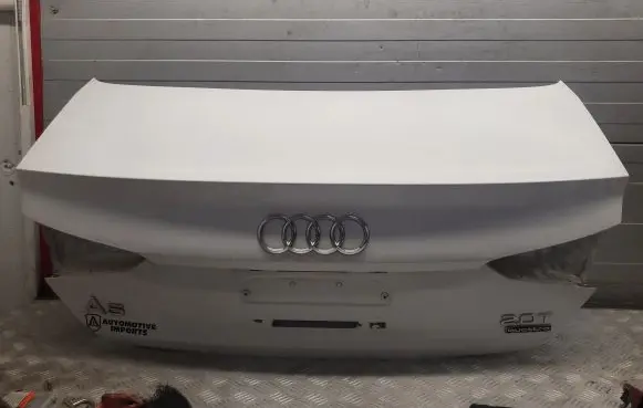 Audi A5 Tailgate/trunk/boot lid