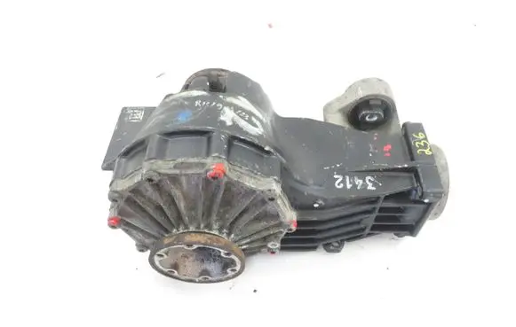 Volkswagen PASSAT B5.5 Rear differential 01R525131C D1R525053E