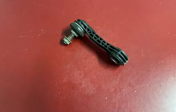 BMW X1 U11 Rear anti-roll bar/stabilizer link 6891252