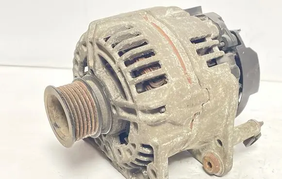 Skoda Fabia Mk1 (6Y) Generator/alternator 037903025M 0124325013