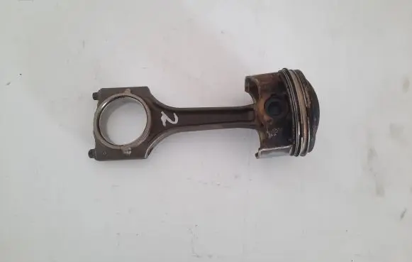 Skoda Superb B6 (3T) Piston 0822363R
