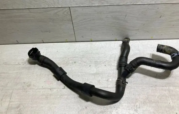 Volkswagen Beetle A5 Engine coolant pipe/hose 1K0122051HM ZD230114 TFKLASBGTF9