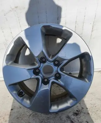 KIA Soul R16 alloy rim 