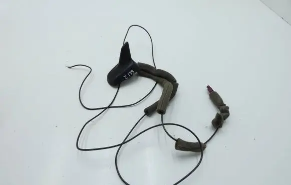 Seat Exeo (3R) Aerial GPS antenna 8E9035503T