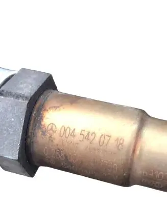 Mercedes-Benz SLK R170 Lambda probe sensor 0045420718