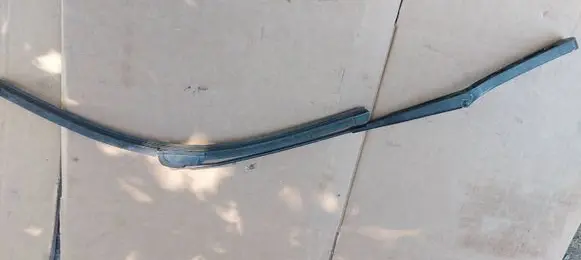 BMW 3 E36 Windshield/front glass wiper blade 