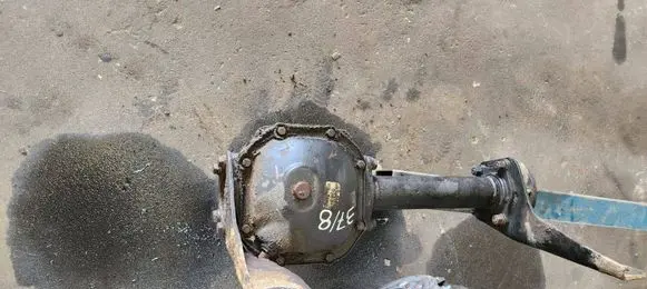 Hyundai Galloper Front axle beam 