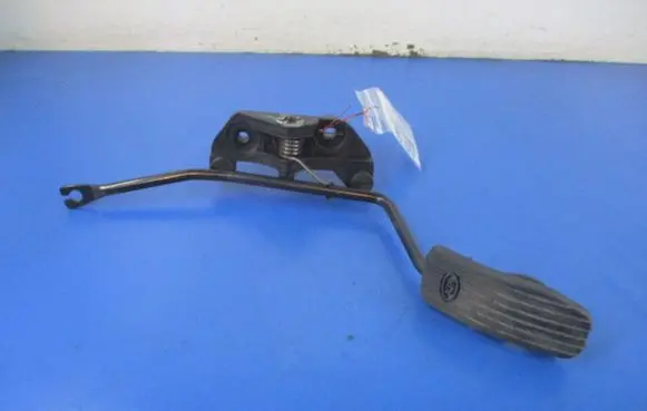 KIA Picanto Accelerator throttle pedal