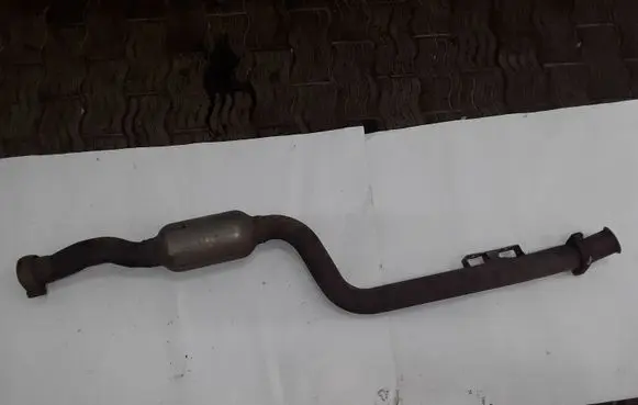 Mercedes-Benz C W204 Muffler/silencer A2124910001
