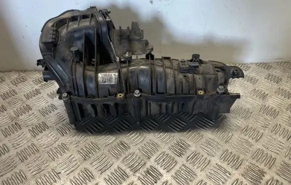 BMW 1 E81 E87 Intake manifold 7798885