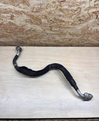 Porsche Panamera (971) Air conditioning (A/C) pipe/hose 