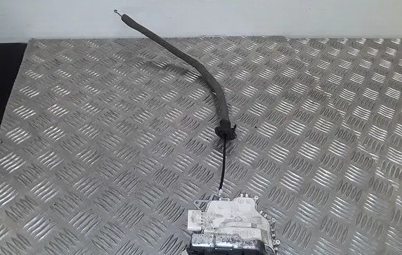 Audi A5 8T 8F Front door lock 8J2837015C