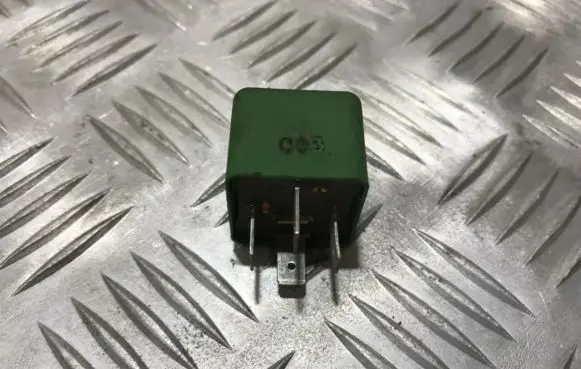 Opel Zafira A Other relay 03447012