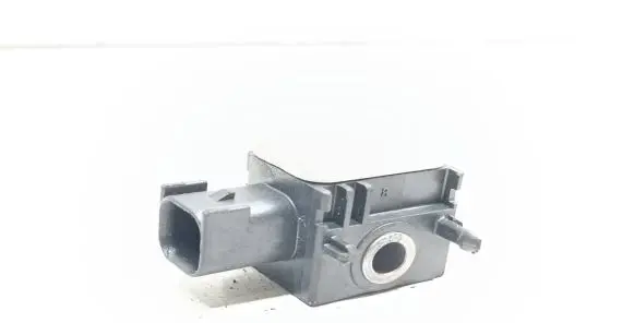 Hyundai Santa Fe Airbag deployment crash/impact sensor 959202B000