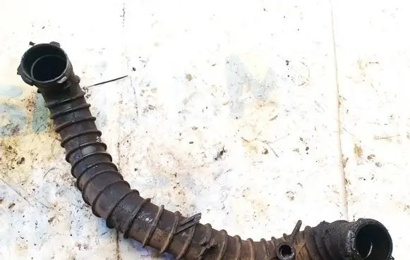 Renault Master II Intercooler hose/pipe 8200453032