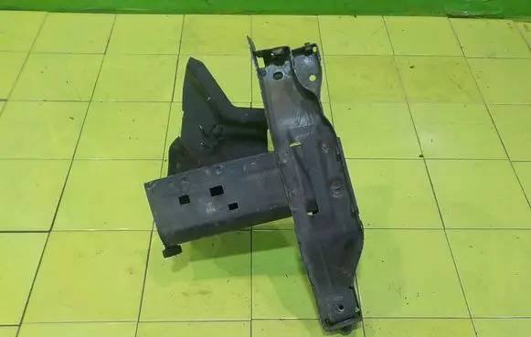 Peugeot 5008 Front side member PRZOD 16AB14 F77CADE897AD4797B6