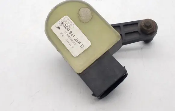 Audi A8 S8 D3 4E Yaw turn rate sensor 4E0907503C 3D0941286D