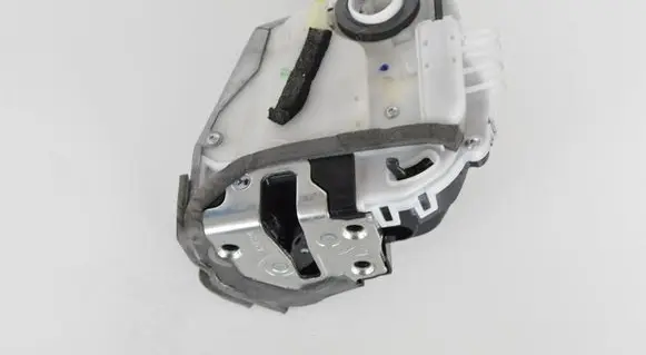 Volkswagen Transporter - Caravelle T5 Rear door lock 