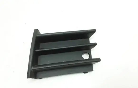 Skoda Octavia Mk2 (1Z) Front bumper lower grill 1Z083665