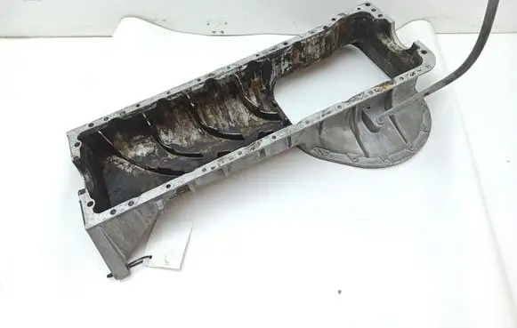 Oil sump