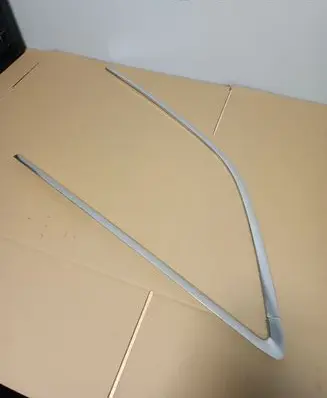 Audi Q7 4L Rear side glass trim NOCODE