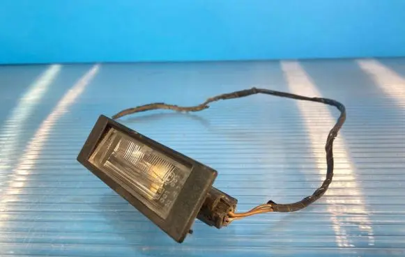 BMW 1 E81 E87 Number plate light