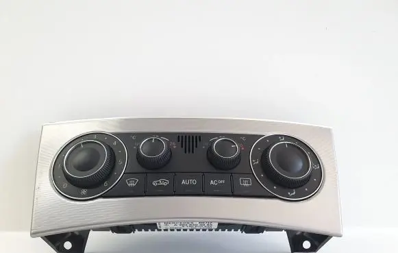 Mercedes-Benz C W203 Climate control unit A2038303085