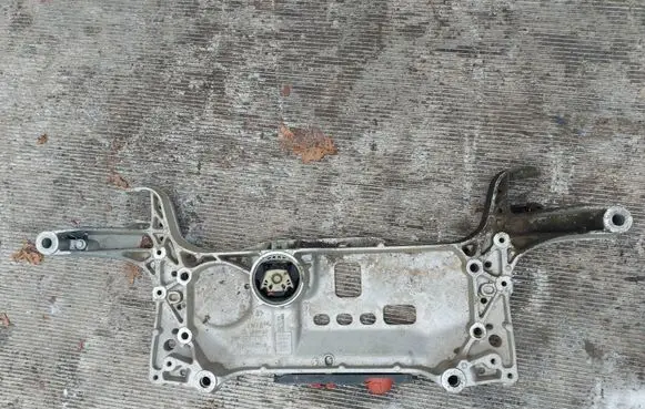 Volkswagen Sharan Front subframe 7N0199369B
