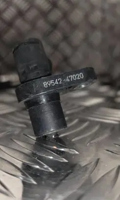 Toyota Prius (XW20) ABS brake wheel speed sensor 8954247020