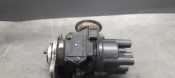 Rover 100 Spark distributor NJC10024