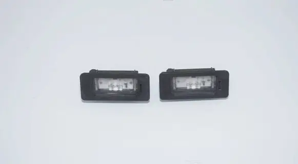 BMW 5 G30 G31 G38 Number plate light 7410302 63267410302