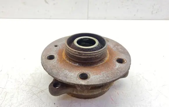 Audi A6 S6 C7 4G Rear wheel hub 8K0407625F