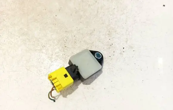 Mercedes-Benz A W169 Airbag deployment crash/impact sensor a1698210451
