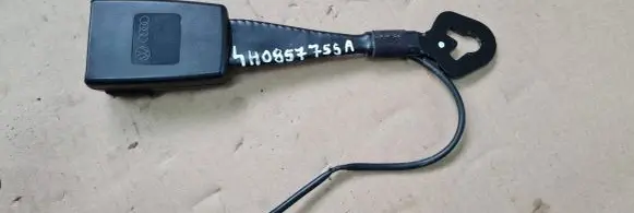 Audi A6 C7 Front seatbelt buckle 4H0857755A A0889