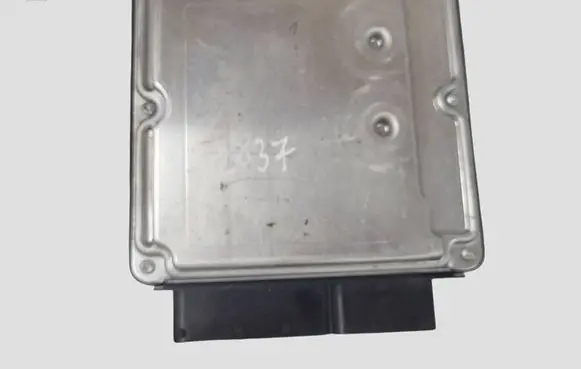 Volkswagen Caddy Engine control unit/module 03G906016DM 1039S06225 0281011882