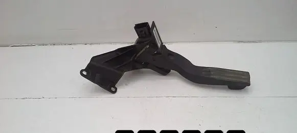 Ford Mondeo Mk III Accelerator throttle pedal 2S719F836DA