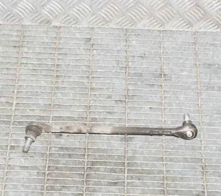 Mercedes-Benz C W204 Front anti-roll bar/stabilizer link 2043203889