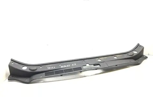 KIA Carens II Wiper trim 863611d050 K3283