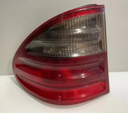 Mercedes-Benz E W210 Rear/tail lights A2108205364 2108205364