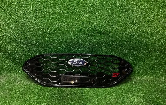 Ford Focus Front bumper NX7B8200S NX7B8200