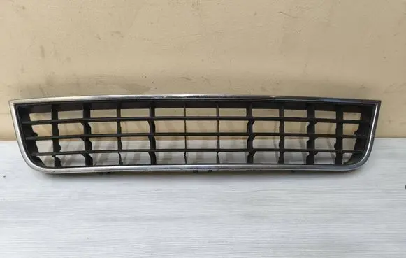 Audi A6 S6 C5 4B Front bumper lower grill 4B0807683L