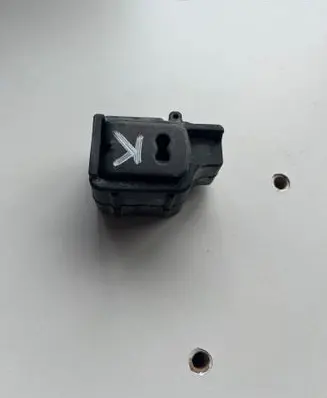 Opel Combo E Sliding door check strap stopper 9822849580