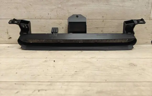 Volvo V70 Third/center stoplight 30678549 16511100