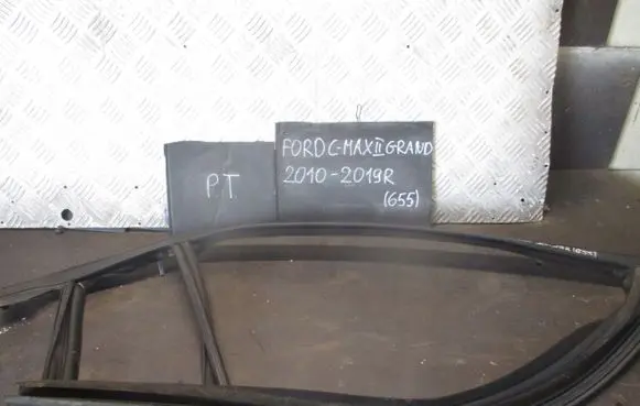 Ford Grand C-MAX Rubber seal loading door 