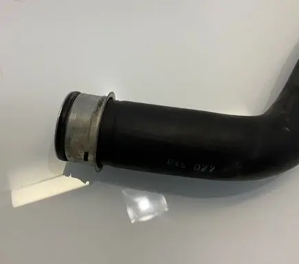 Mercedes-Benz E W211 Engine coolant pipe/hose A2115015382 AP26050 2115015382
